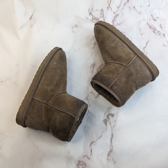 Emu Australia Boot Womens 8 Chestnut Short Ankle Bootie Shearling Stinger Mini - Picture 5 of 9